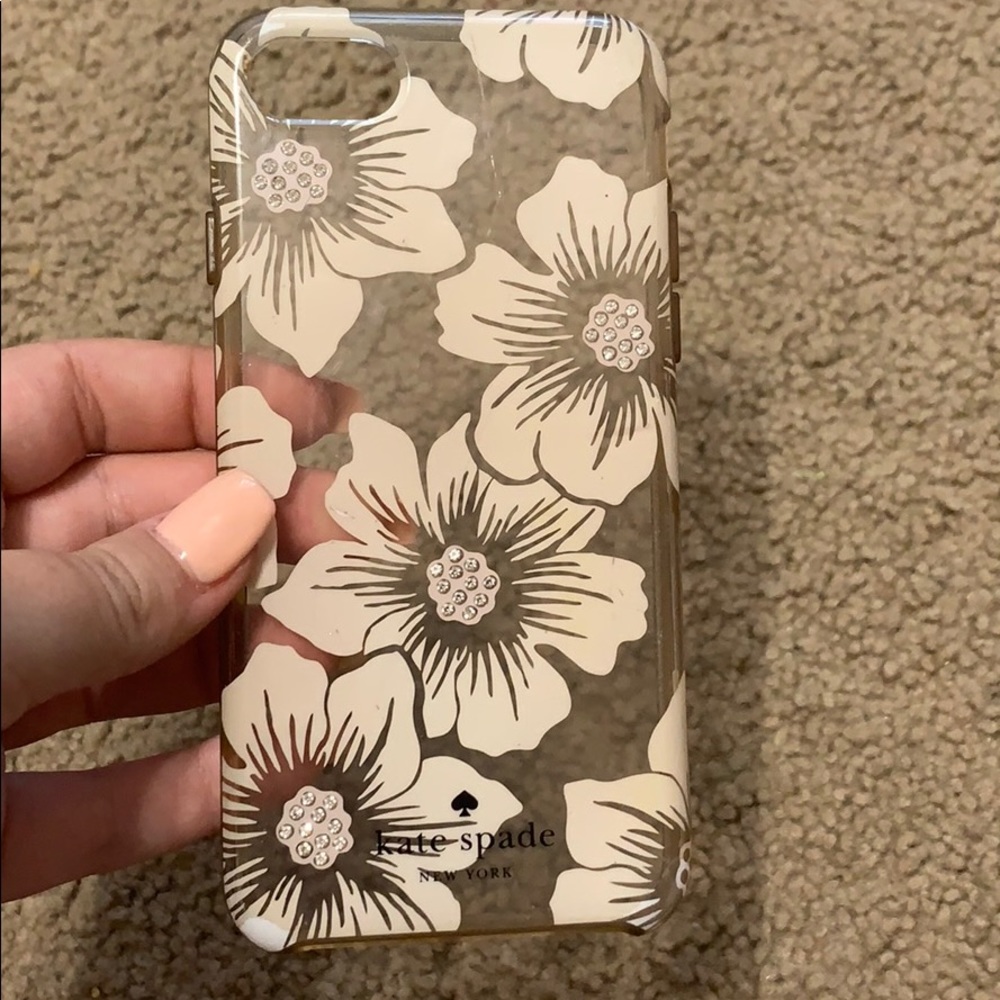 Iphone 8 Kate Spade case.